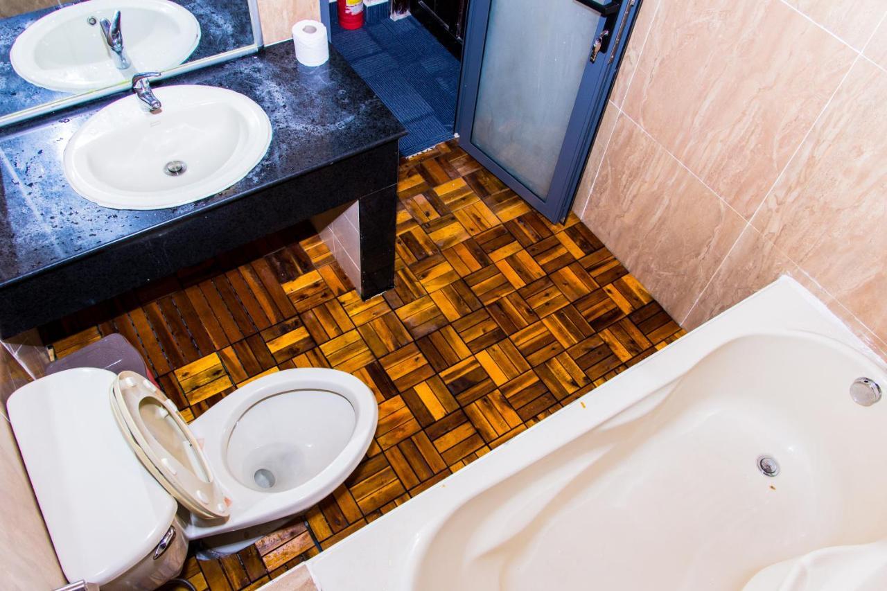 Giường Trong Phòng Ngủ Tập Thể 8 Giường